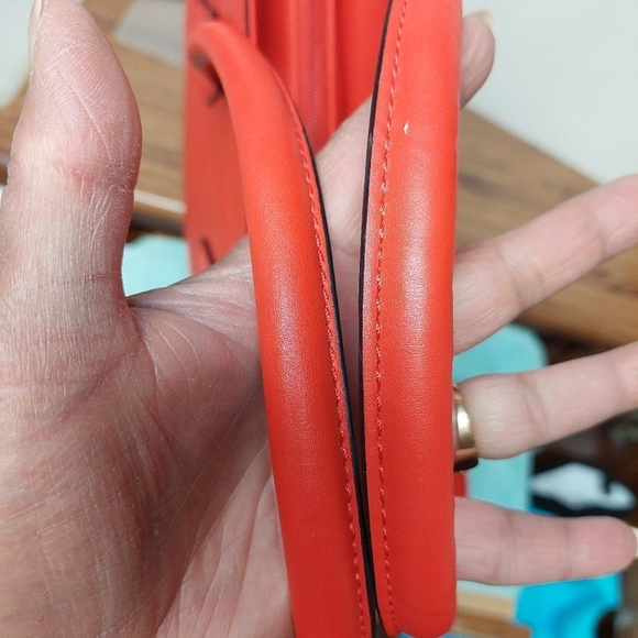 ALDO Candy Apple Red Tote Bag Purse - Picture 6 of 16